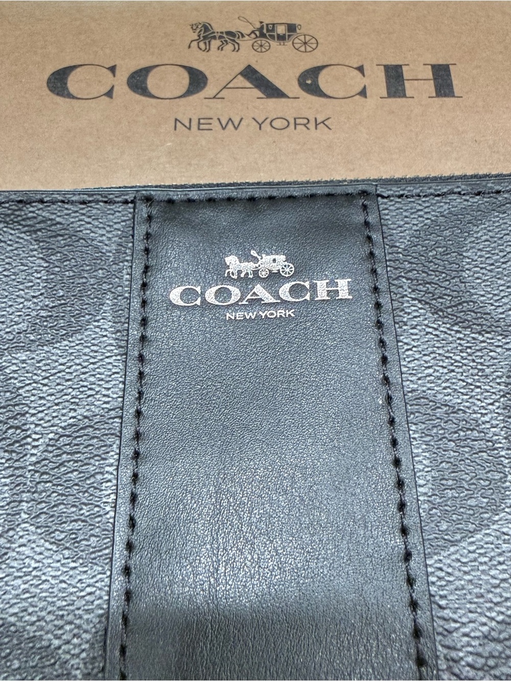 NWT Coach Signature Canvas Corner Zip Wristlet | Black Smoke - Picture 3 of 4